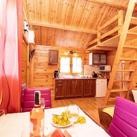 In Rusinowo Mit Terrasse Und Garten Hébergement de vacances Rusinowo (Slawno)